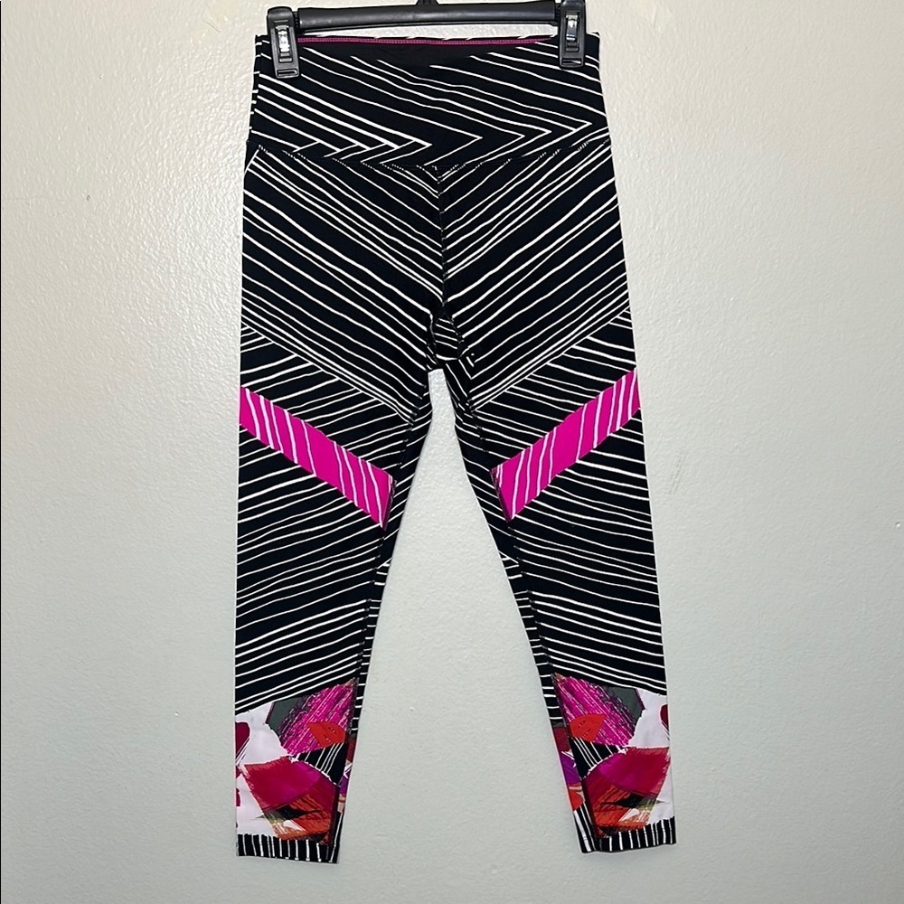 Calvin Klein Black and Pink Athletic Leggings with Geometric Design